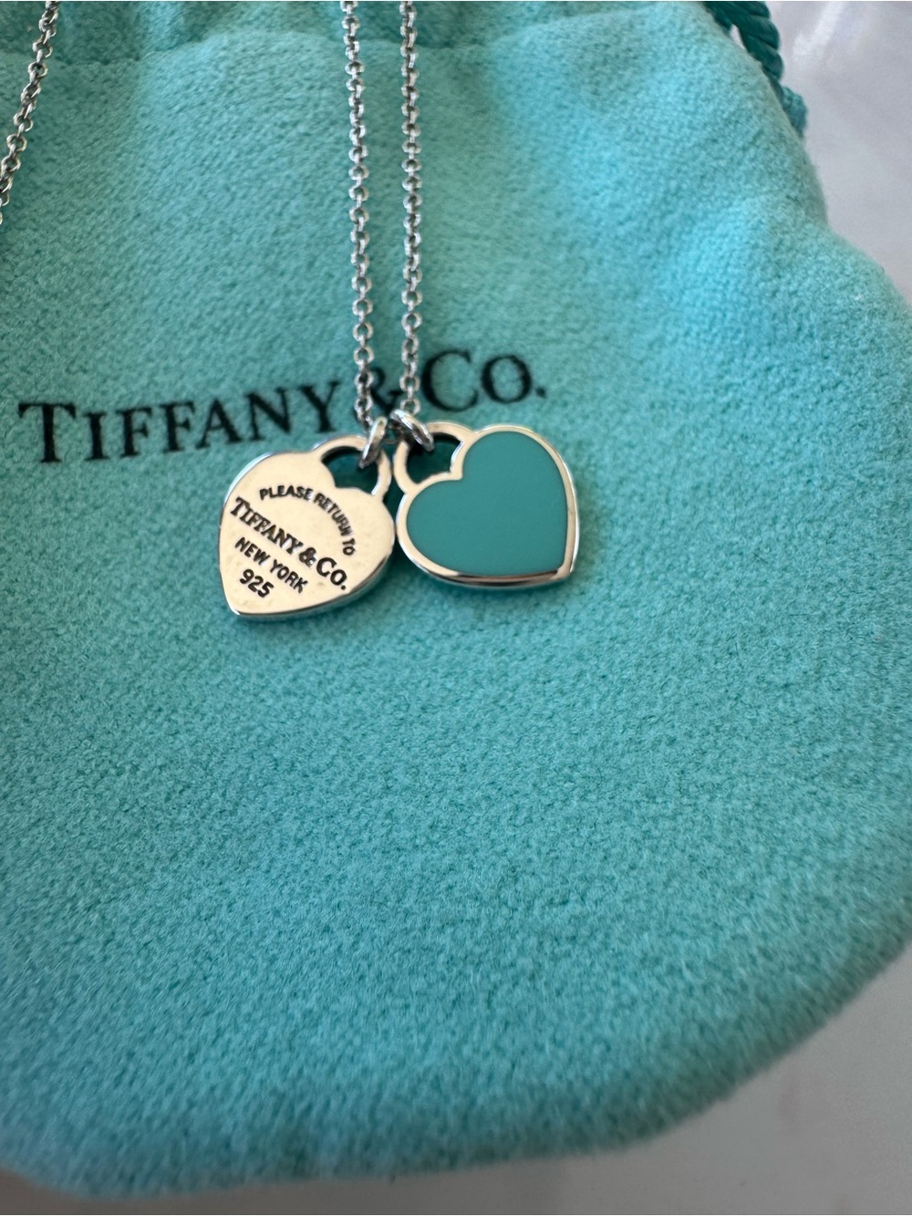 Tiffany & Co. mini hearts necklace - Picture 2 of 4